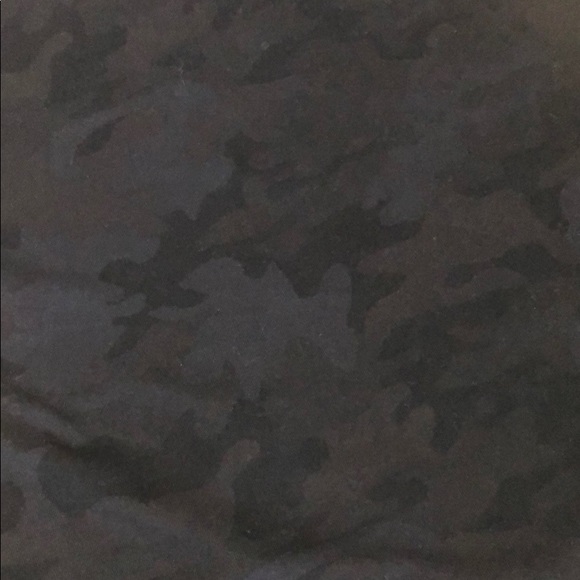 (Sold) Lululemon Cool Racerback Camo Black 6 - Picture 5 of 8
